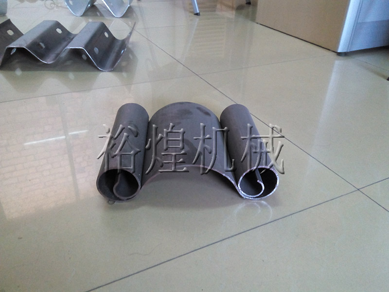 單波護欄板生產(chǎn)線 單波護欄板生產(chǎn)線